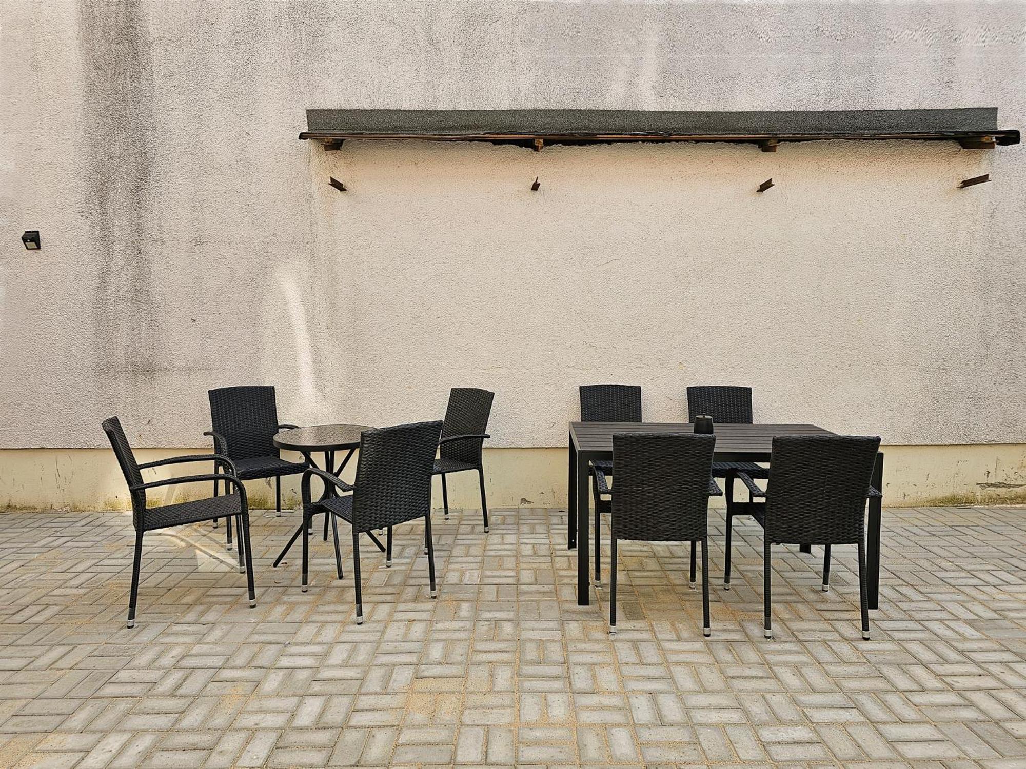 Schoene Ferienwohnung 78M2, 3 Schlafzimmer, 2 Baeder, Zentrumnah, 1Og Erfurt Exterior foto