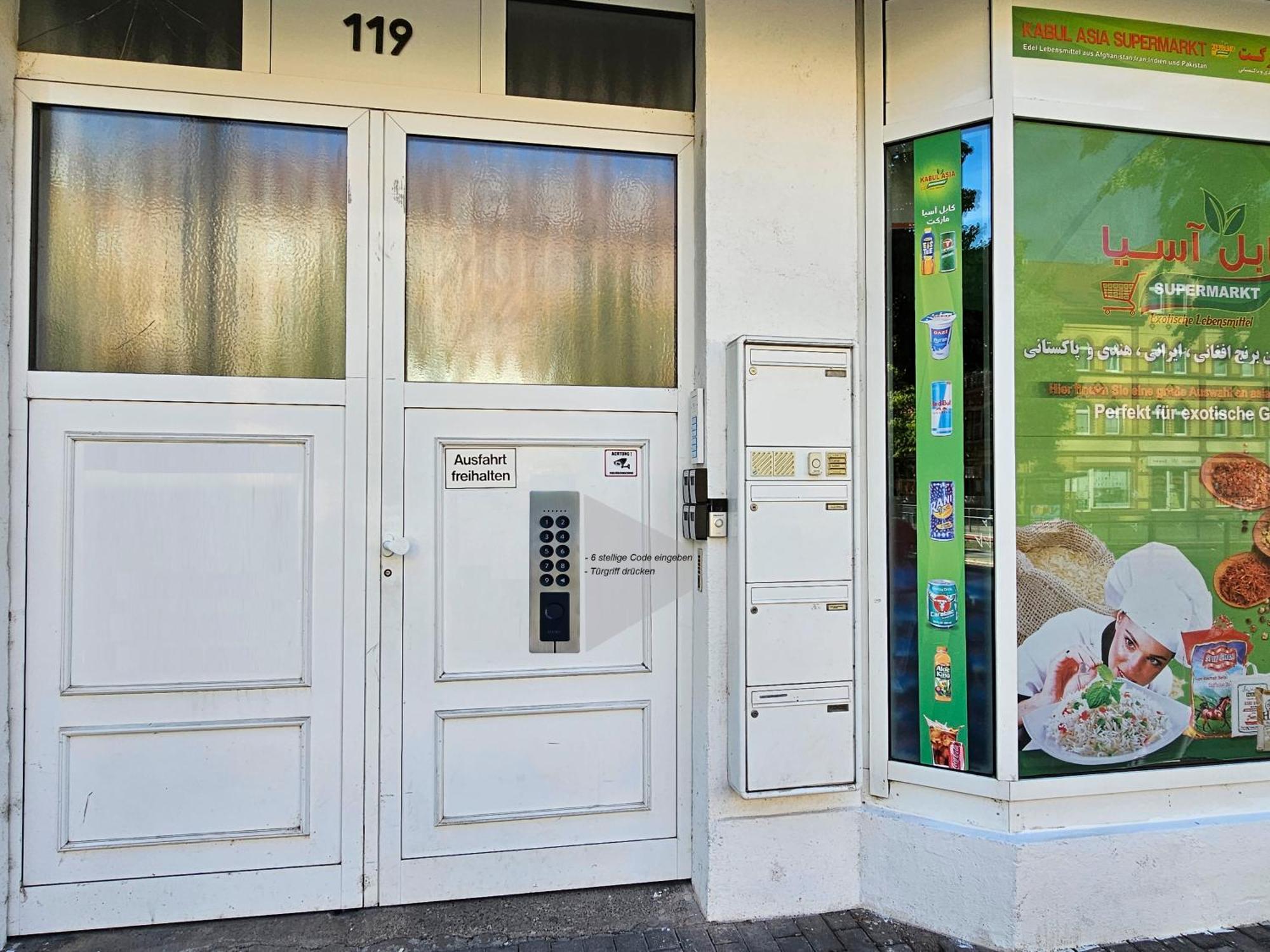 Schoene Ferienwohnung 78M2, 3 Schlafzimmer, 2 Baeder, Zentrumnah, 1Og Erfurt Exterior foto